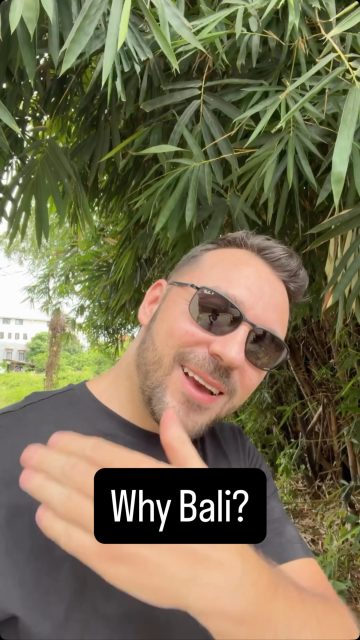 what’s the most inspirational place you have ever been to? 🌍 Let me take you on a trip - Bali is such an inspirational place and exactly the reason why I chose it to build a creative hub 🫶🏼