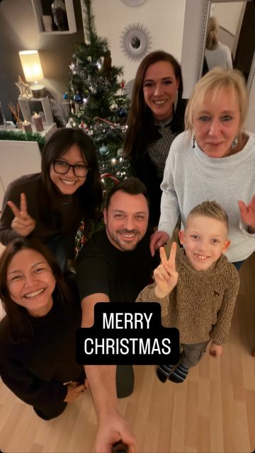 Merry Christmas and a Happy New Year! The Kickstarter campaign has just been funded. 🥳 Thank you to everyone who backed the project. Grateful 🙏